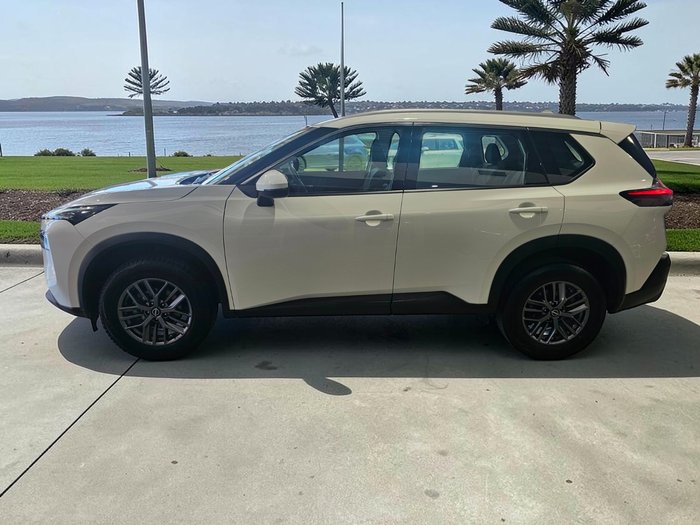 Nissan X-Trail ST