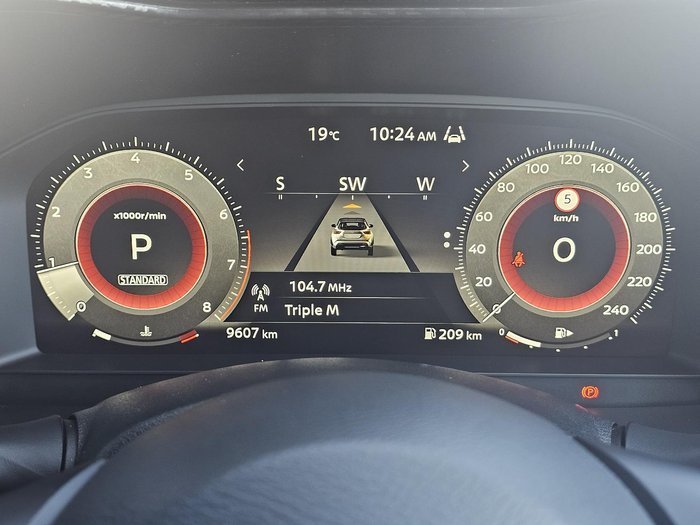 2024 Nissan JUKE ST-L