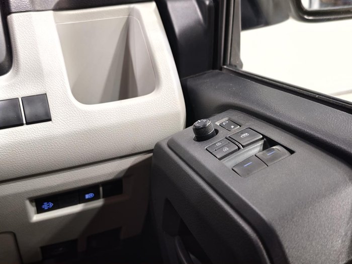2022 Toyota Hiace
