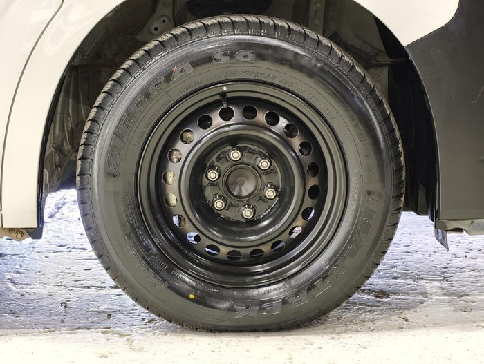 2022 Toyota Hiace