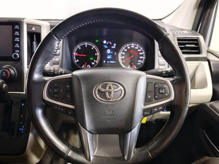 2022 Toyota Hiace