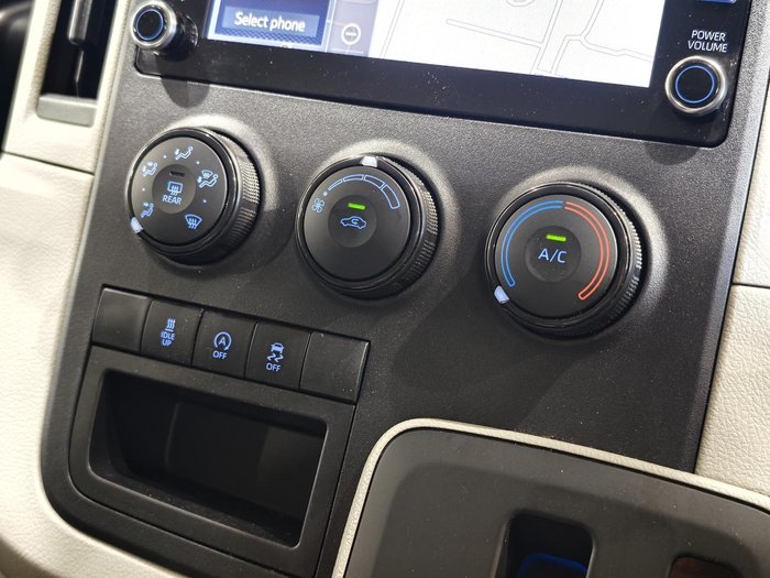 2022 Toyota Hiace