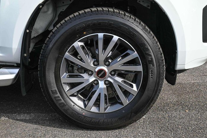 2024 Isuzu D-MAX LS-U+