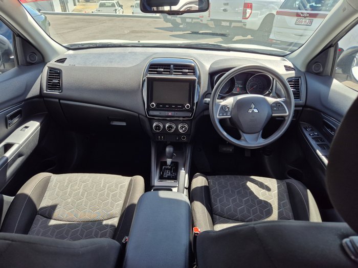 2023 Mitsubishi ASX ES