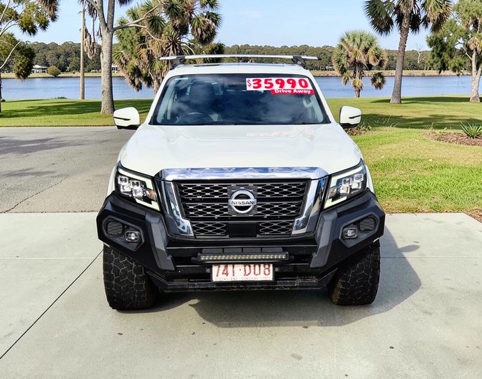 2021 Nissan Navara ST-X