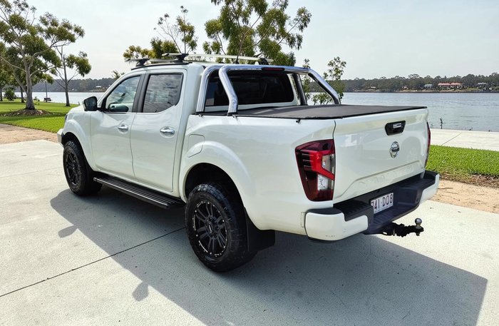 2021 Nissan Navara ST-X