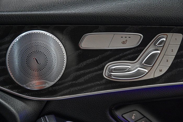 2020 Mercedes-Benz GLC-Class GLC300
