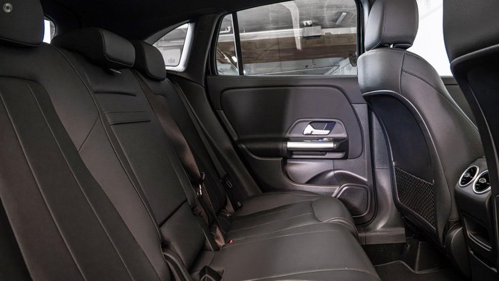 2025 Mercedes-Benz GLA-Class GLA250 e with EQ hybrid technology
