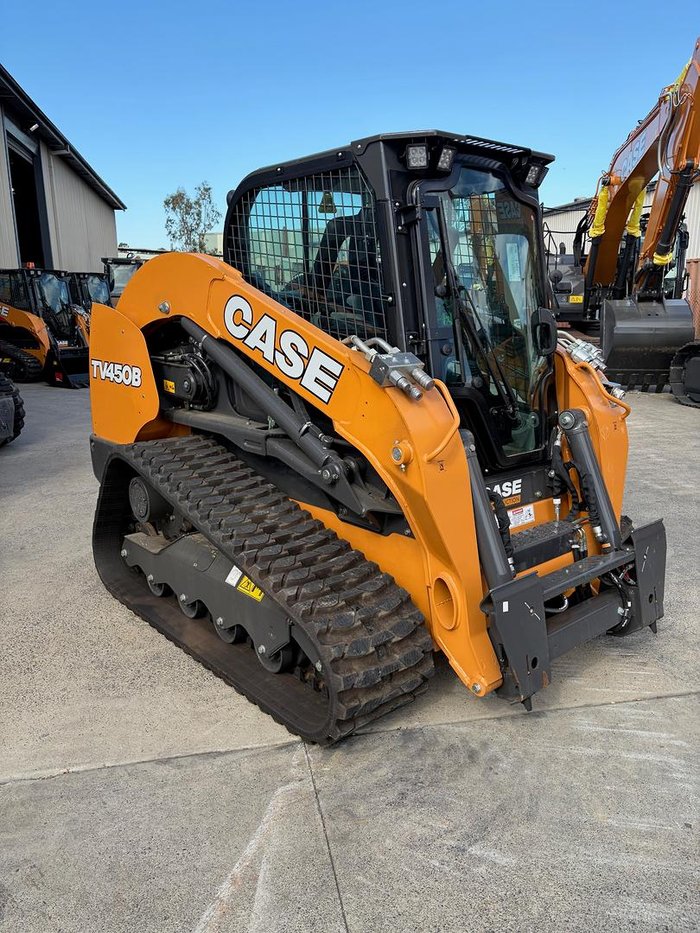 2025 CASE Tv450b
