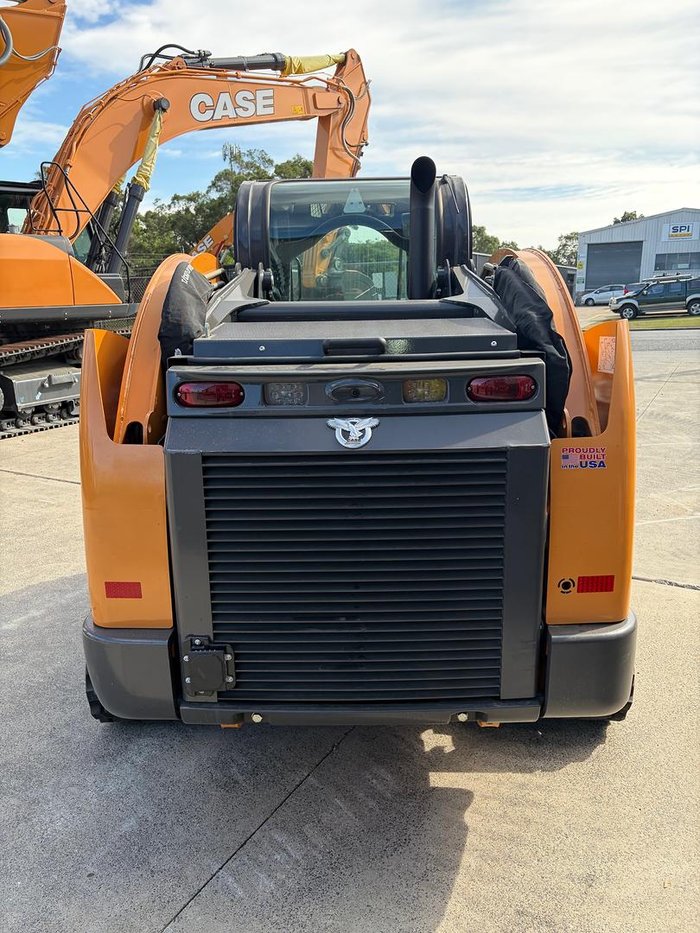 2025 CASE Tv450b