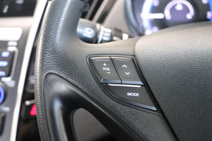 2011 Hyundai i45 Active