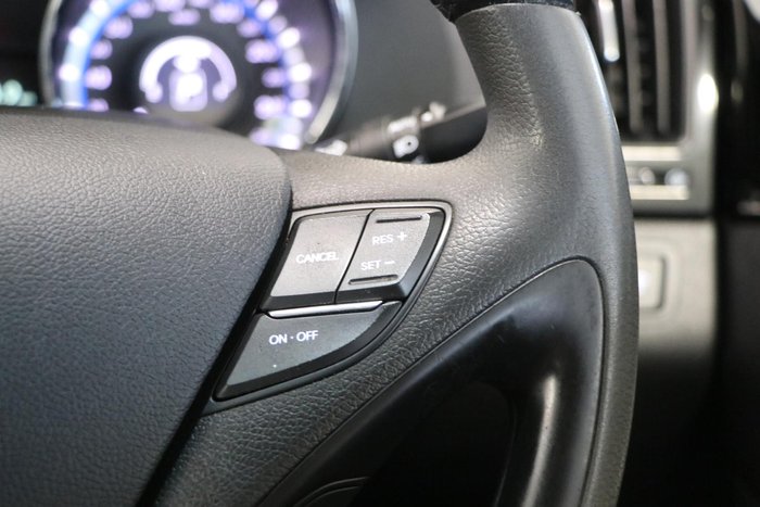 2011 Hyundai i45 Active