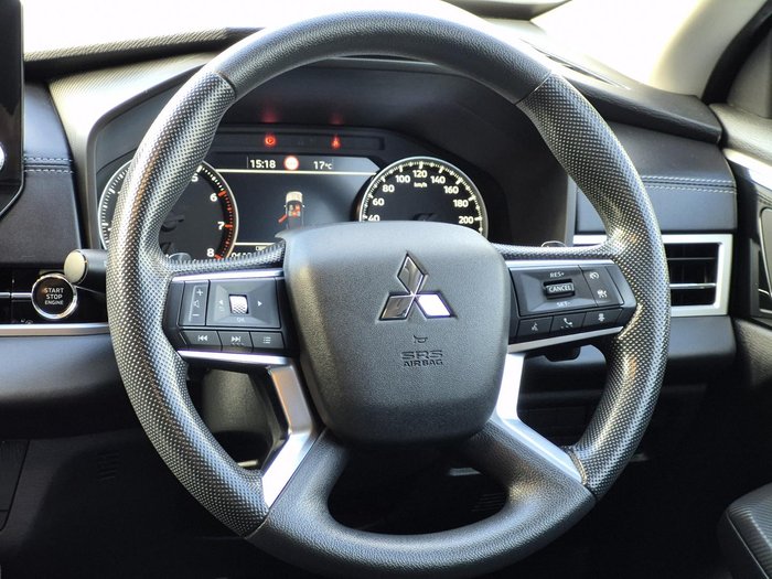 2021 Mitsubishi Outlander ES