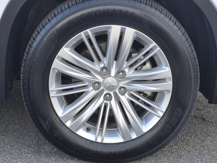 2021 Mitsubishi Outlander ES