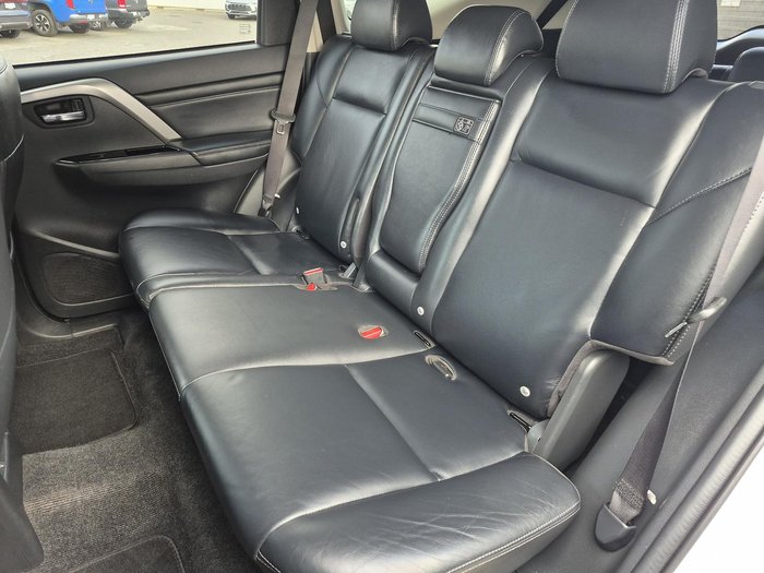 2020 Mitsubishi Pajero Sport GLS