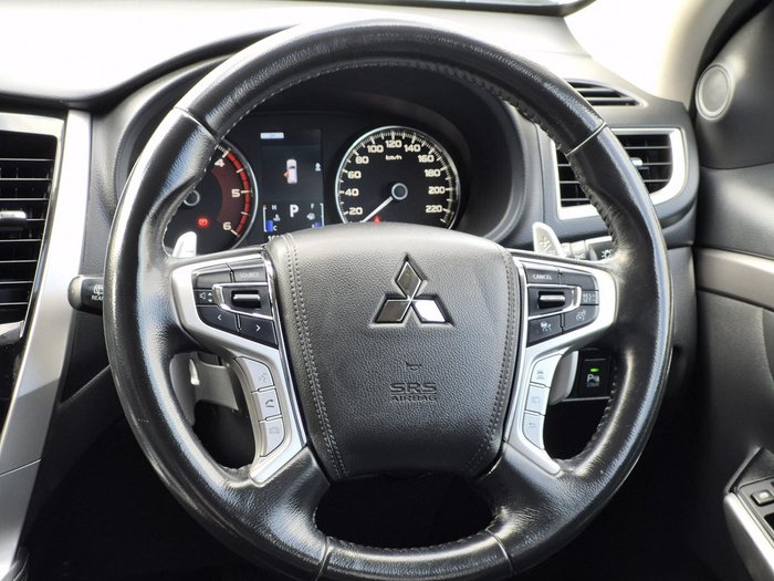 2020 Mitsubishi Pajero Sport GLS