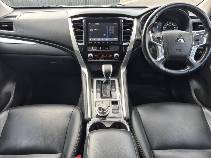 2020 Mitsubishi Pajero Sport GLS