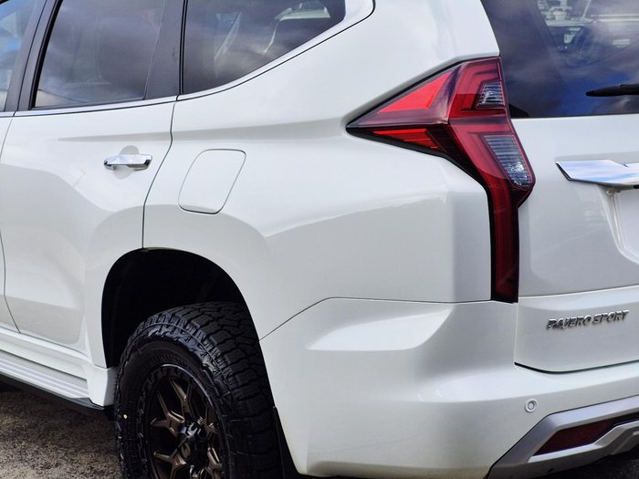 2020 Mitsubishi Pajero Sport GLS