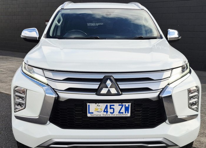 2020 Mitsubishi Pajero Sport GLS