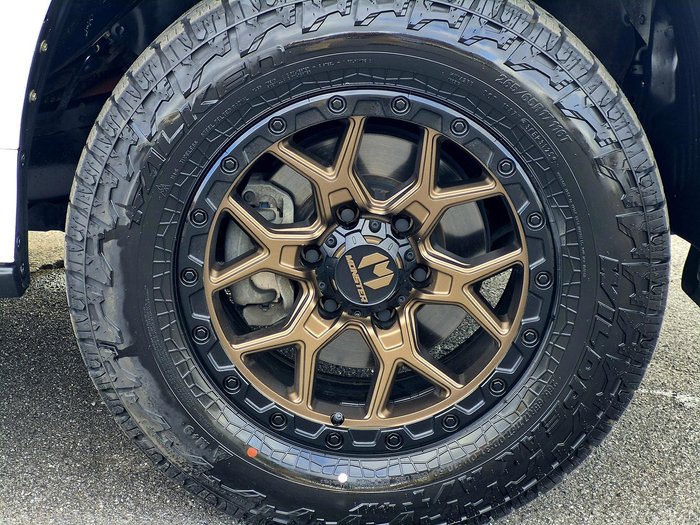 2020 Mitsubishi Pajero Sport GLS