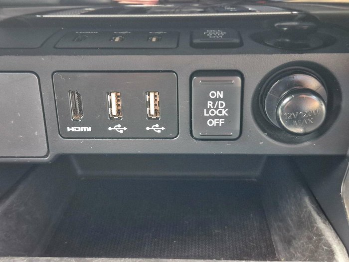 2020 Mitsubishi Pajero Sport GLS