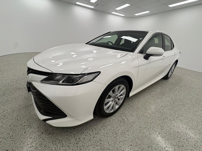 2019 Toyota Camry Ascent ASV70R Glacier White