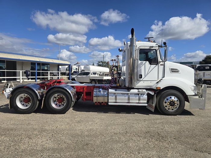 2016 Kenworth T400 Series