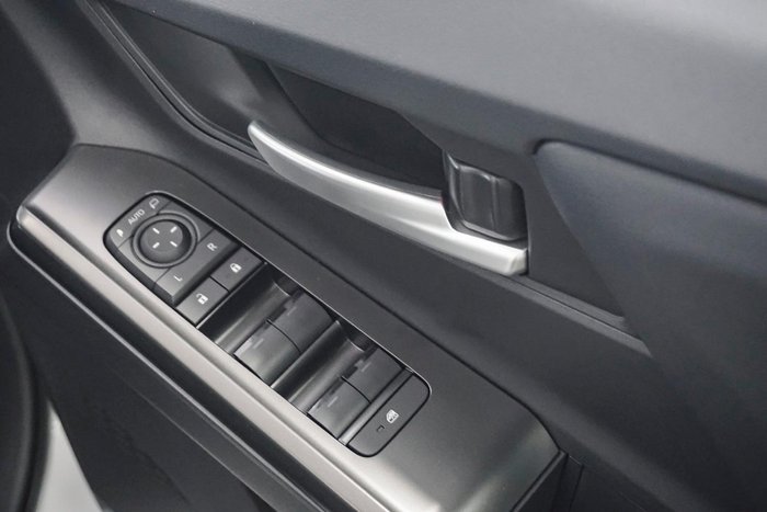 2025 Subaru Solterra AWD