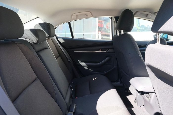 2021 Mazda 3 G20 Evolve