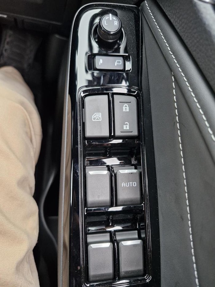 2026 Isuzu MU-X LS-T