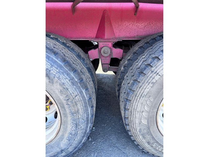 2014 Moore Tri-Axle