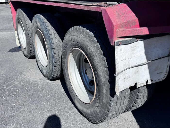 2014 Moore Tri-Axle
