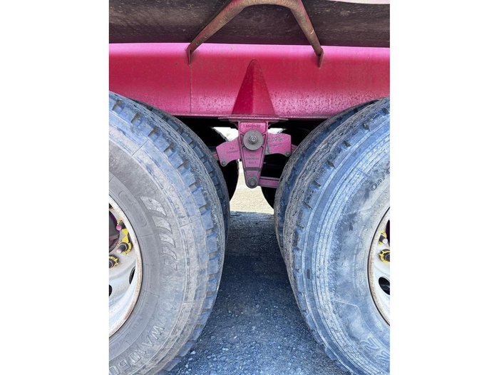 2014 Moore Tri-Axle