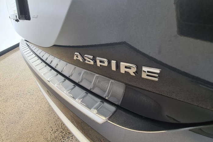 2024 Mitsubishi Outlander Aspire