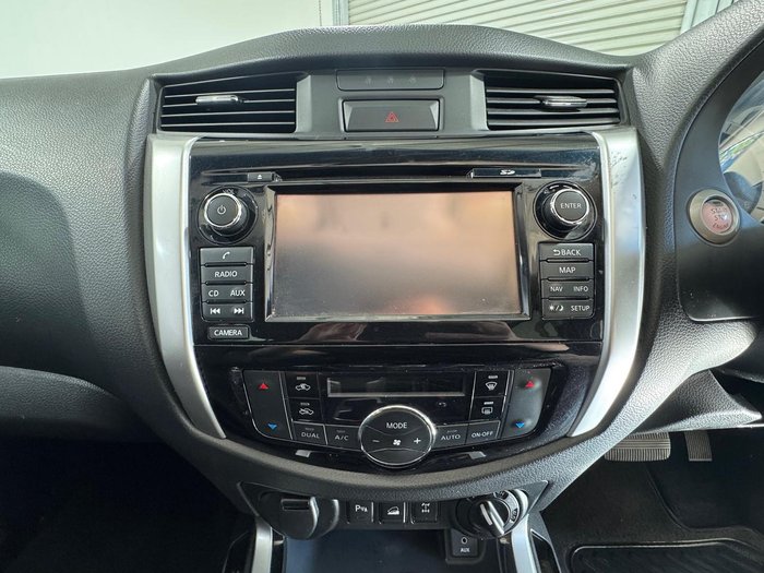 2015 Nissan Navara ST-X