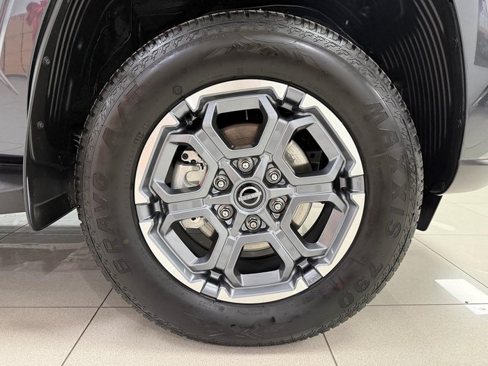 2026 Nissan Navara ST-X