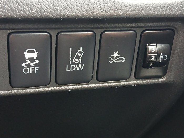 2021 Mitsubishi Triton GLS