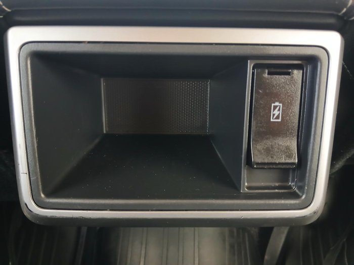 2021 Mitsubishi Triton GLS