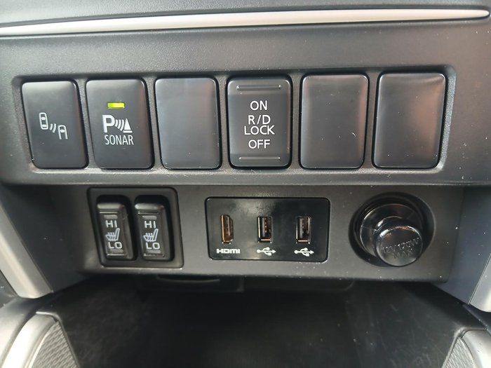 2021 Mitsubishi Triton GLS