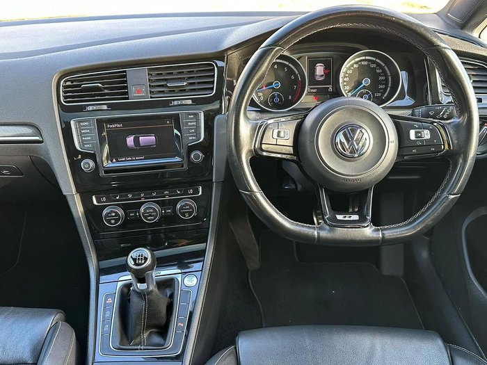 2014 Volkswagen Golf R