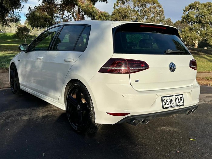 2014 Volkswagen Golf R
