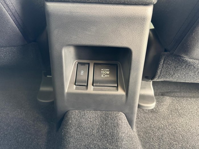 2024 Mitsubishi Pajero Sport GLS