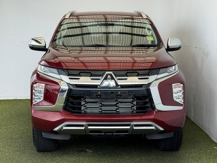 2024 Mitsubishi Pajero Sport GLS