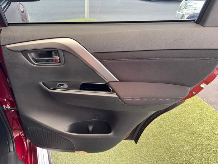 2024 Mitsubishi Pajero Sport GLS