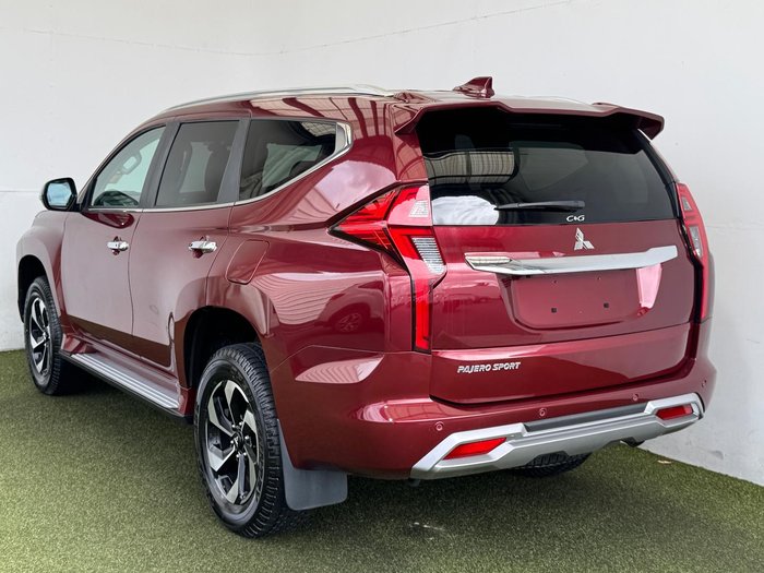 2024 Mitsubishi Pajero Sport GLS