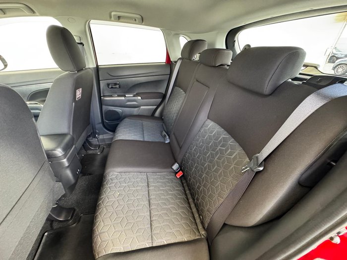 2024 Mitsubishi ASX LS