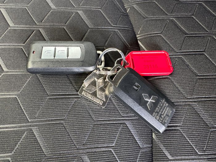 2024 Mitsubishi ASX LS