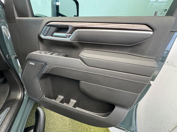2025 Chevrolet Silverado HD LTZ Premium W/Tech Pack
