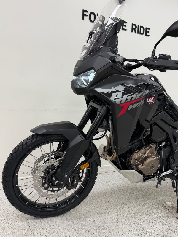 2025 Honda CRF1100A AFRICA TWIN (ABS) Black