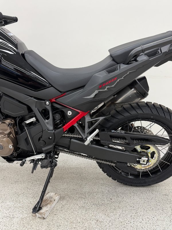 2025 Honda CRF1100A AFRICA TWIN (ABS) Black